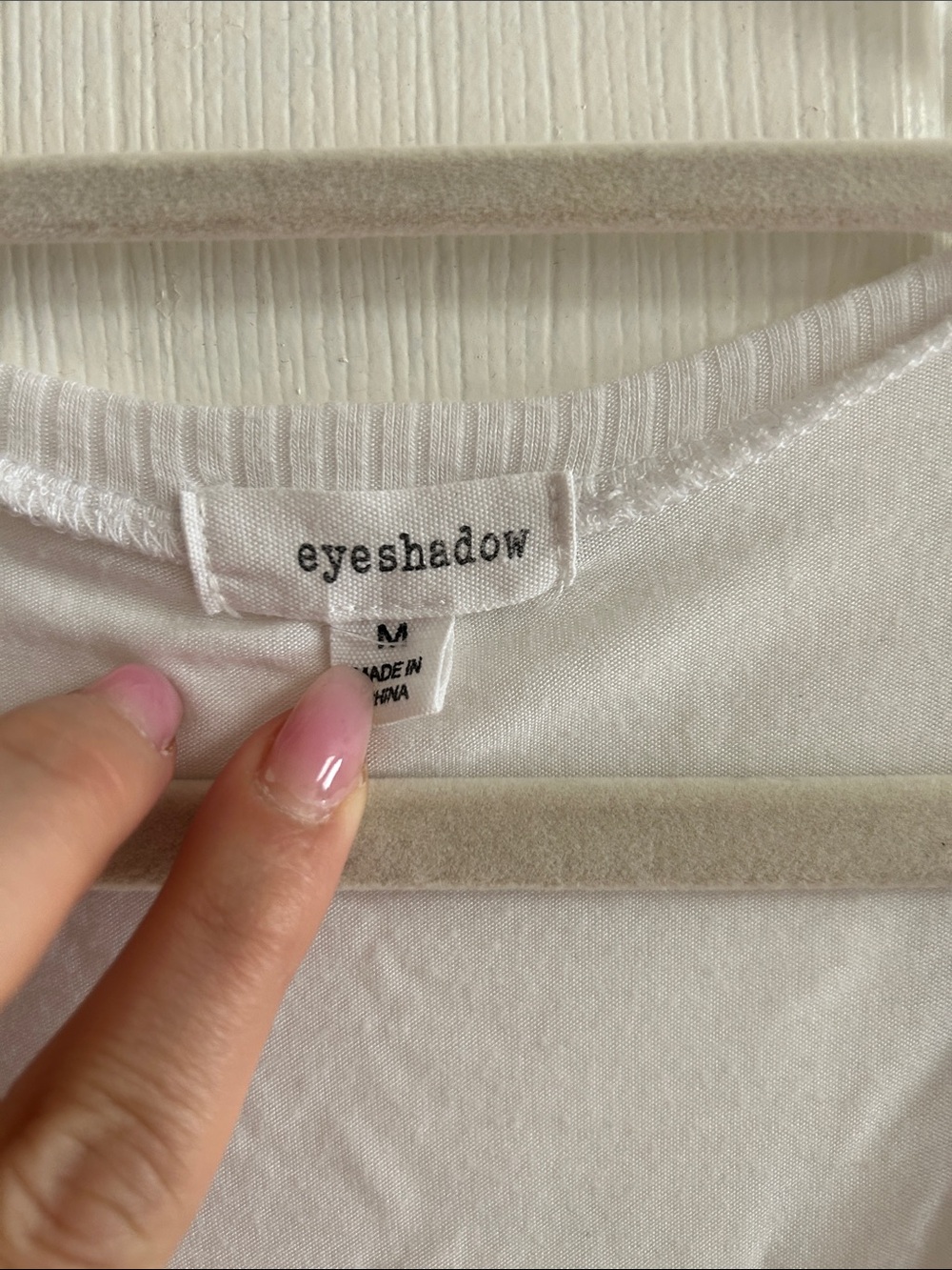 Eyeshadow White Floral Lace Tank - Picture 2 of 3